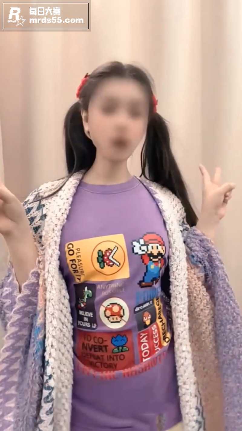 舞蹈系清纯双马尾少女相关图片3