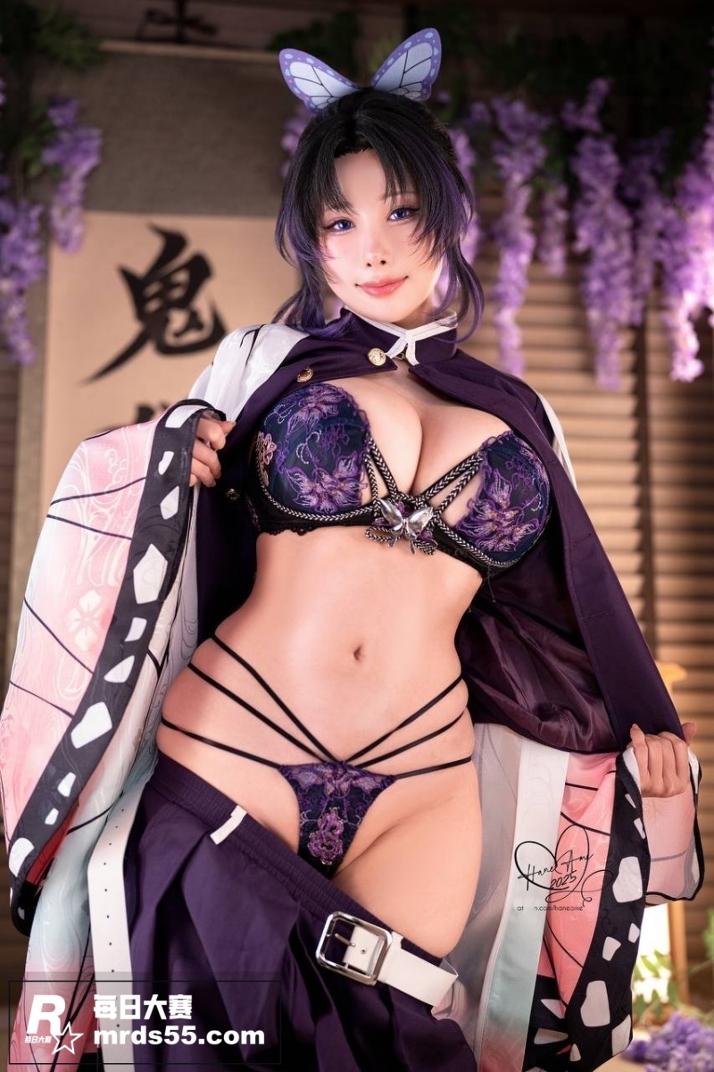巨乳尤物Coser 相关图片6