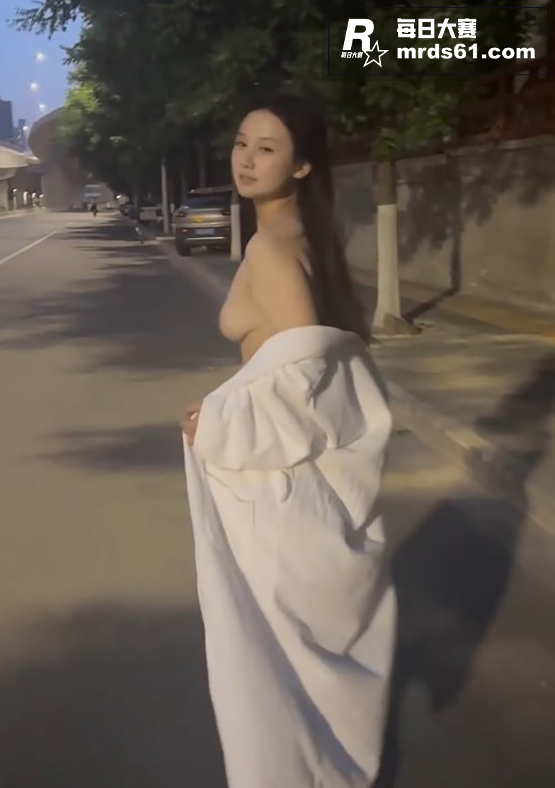 陕西极品嫩模 乐乐 相关图片1