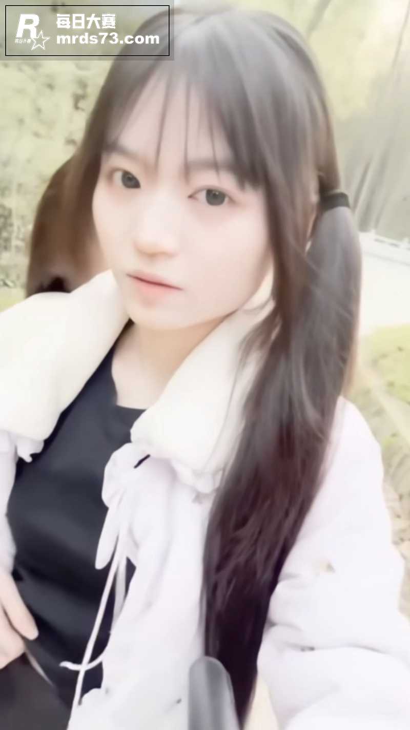 超清纯双马尾邻家少女相关图片6