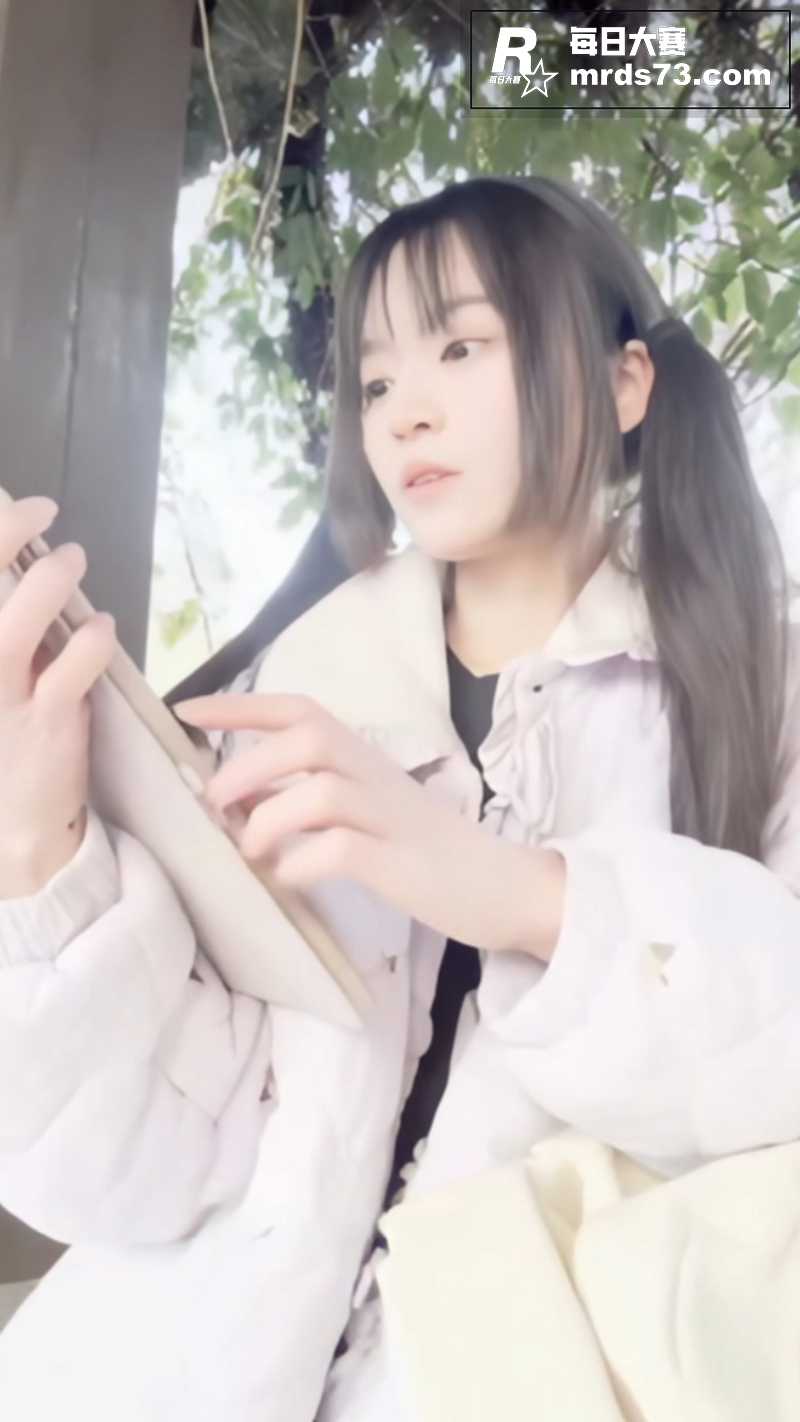 超清纯双马尾邻家少女相关图片8