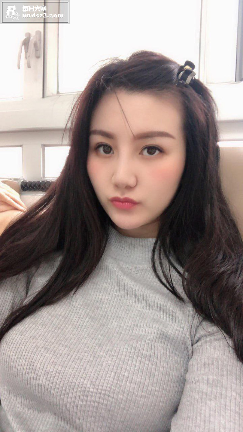湖北极品少妇人妻 许相关图片3