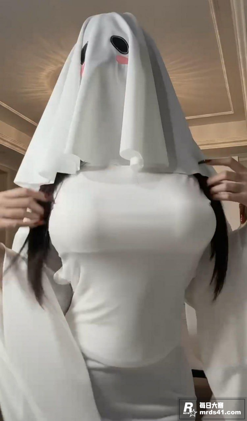 抖音百万粉丝巨乳网红相关图片7