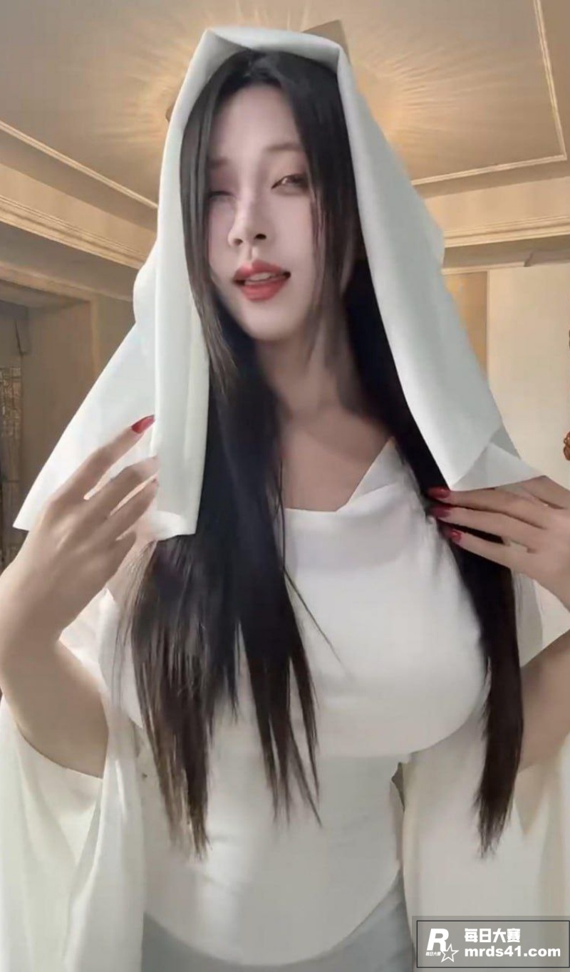 抖音百万粉丝巨乳网红相关图片8