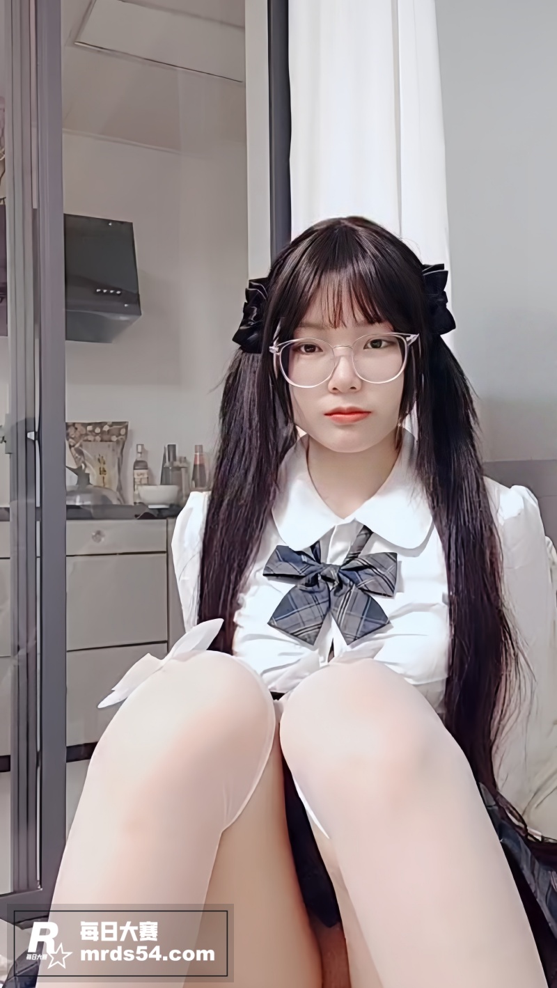 顶级清纯少女 栗子喵相关图片7