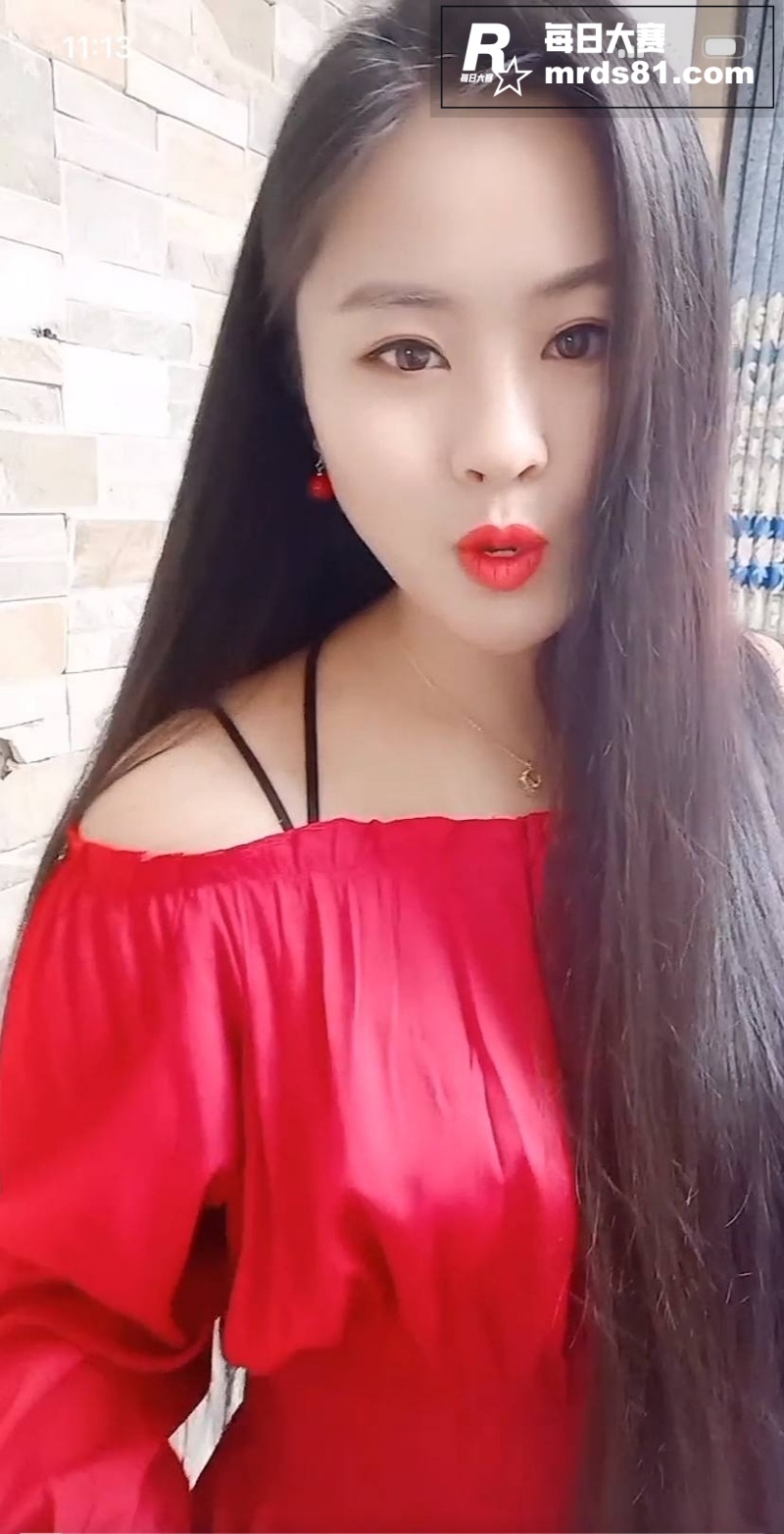 抖音顶级户外露出博主相关图片7
