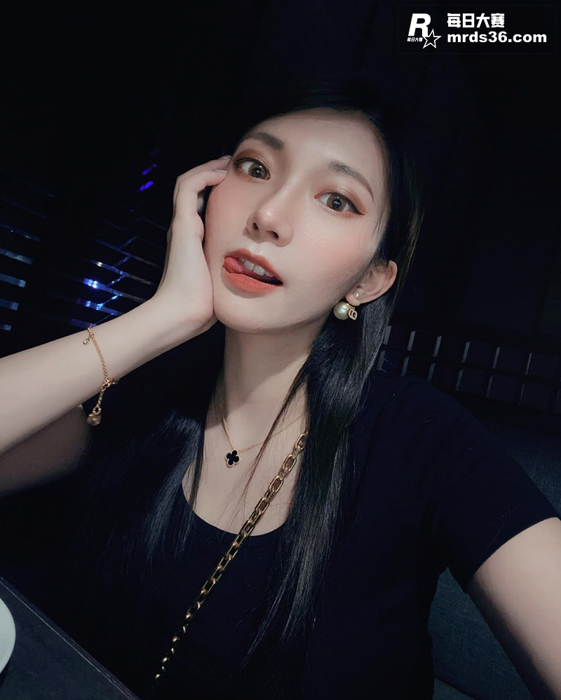 台湾高颜值御姐女神 相关图片2