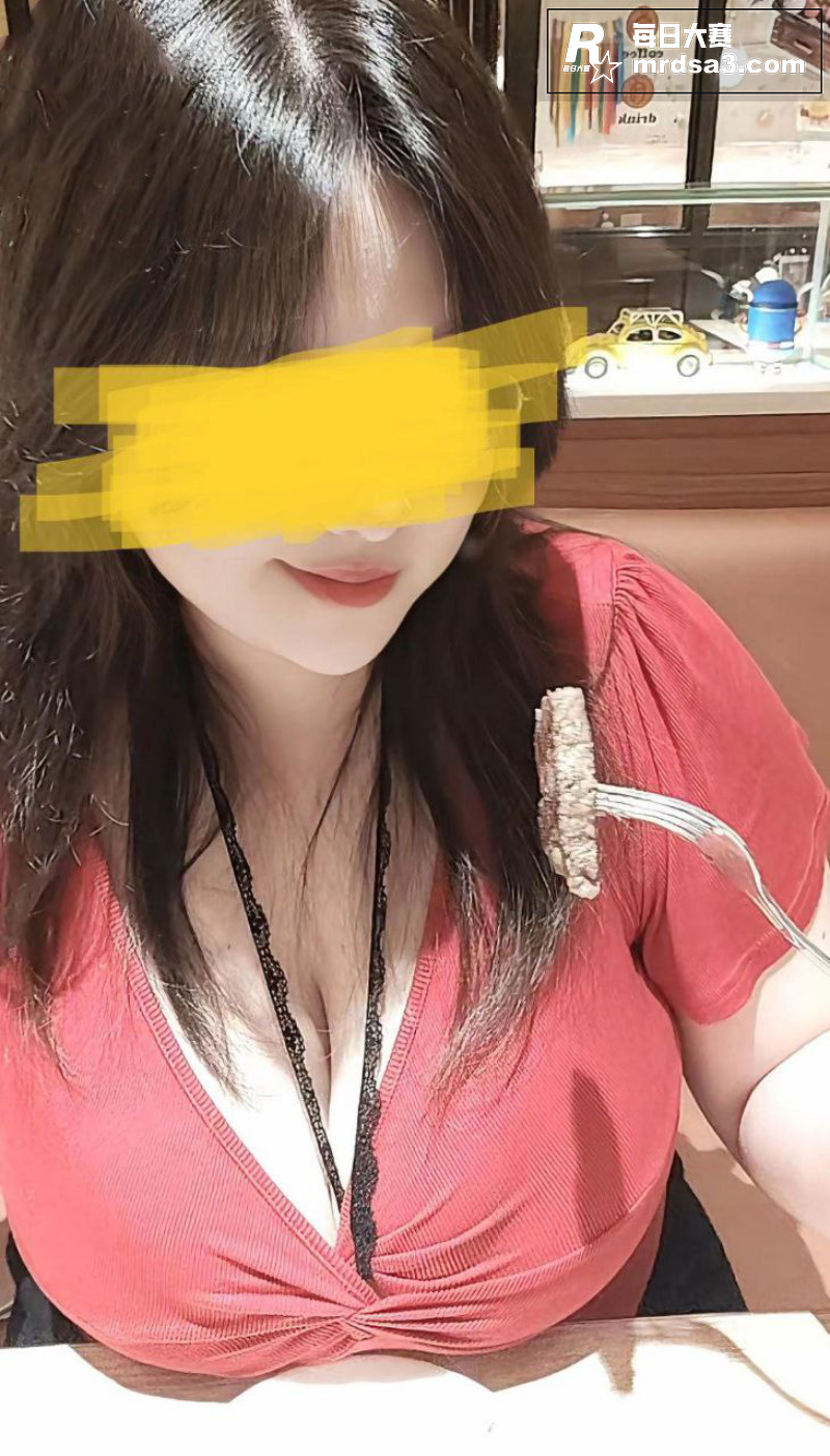 海角社区原创博主 奶相关图片1