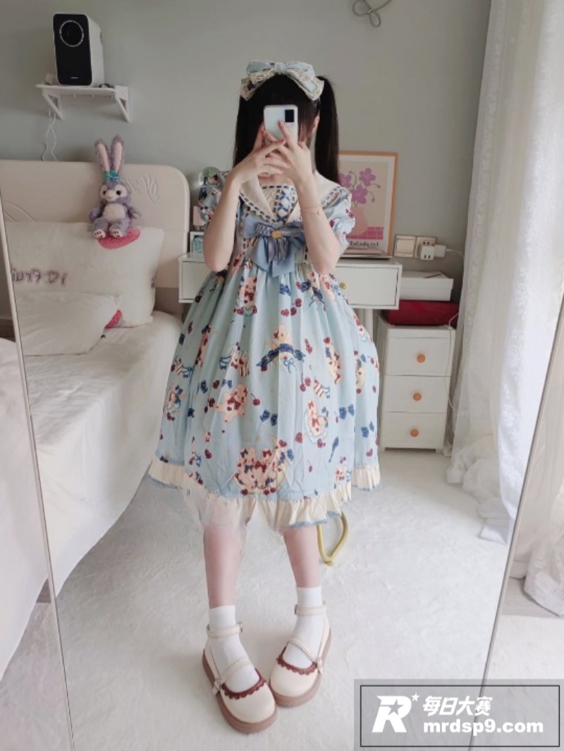 推特福利姬 白桃少女相关图片1