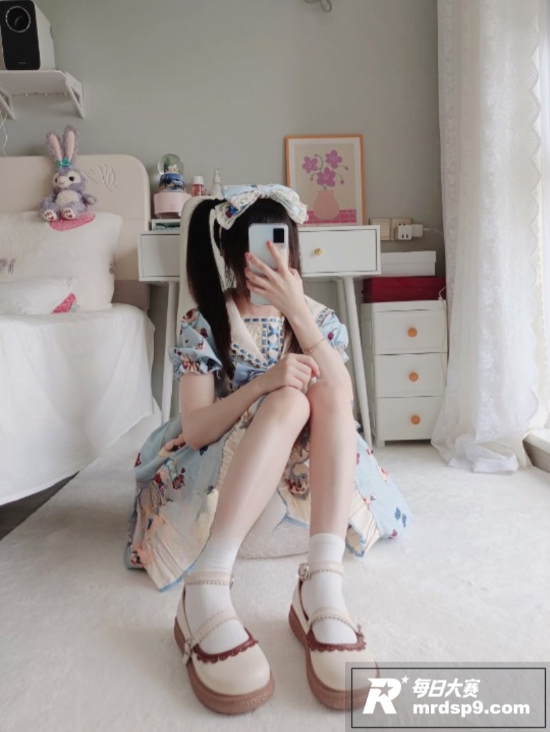 推特福利姬 白桃少女相关图片5