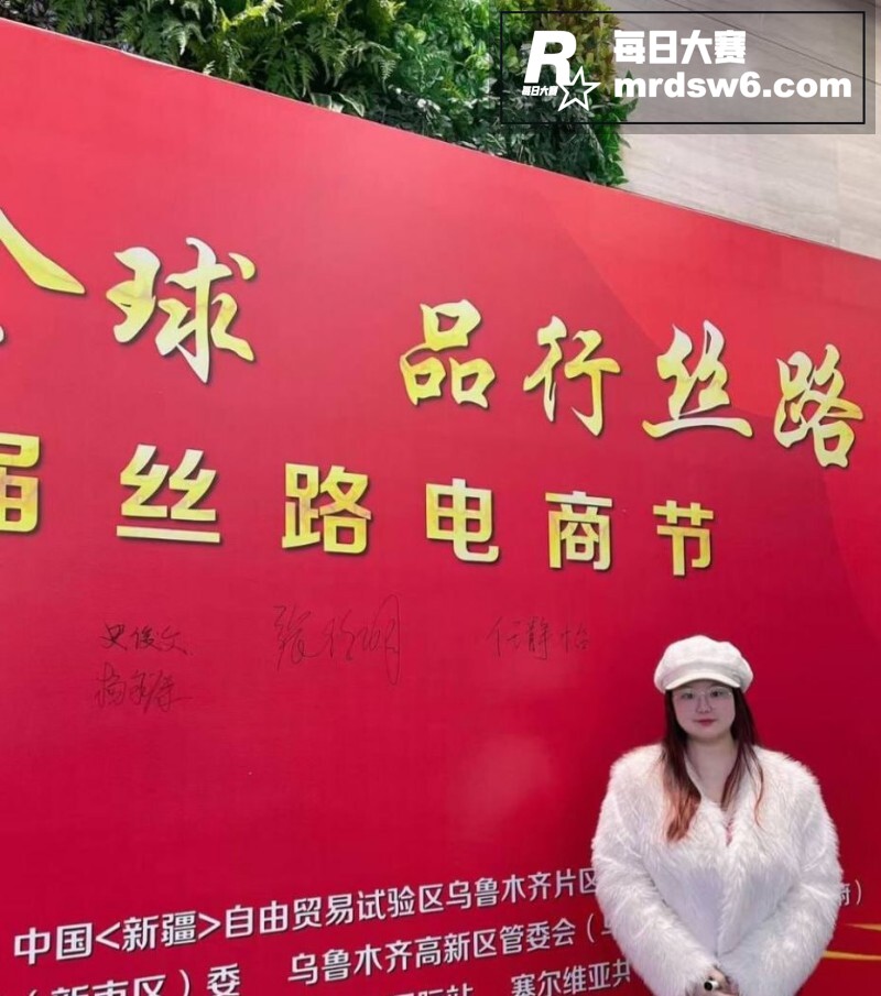 快手36万粉丝巨乳网相关图片8