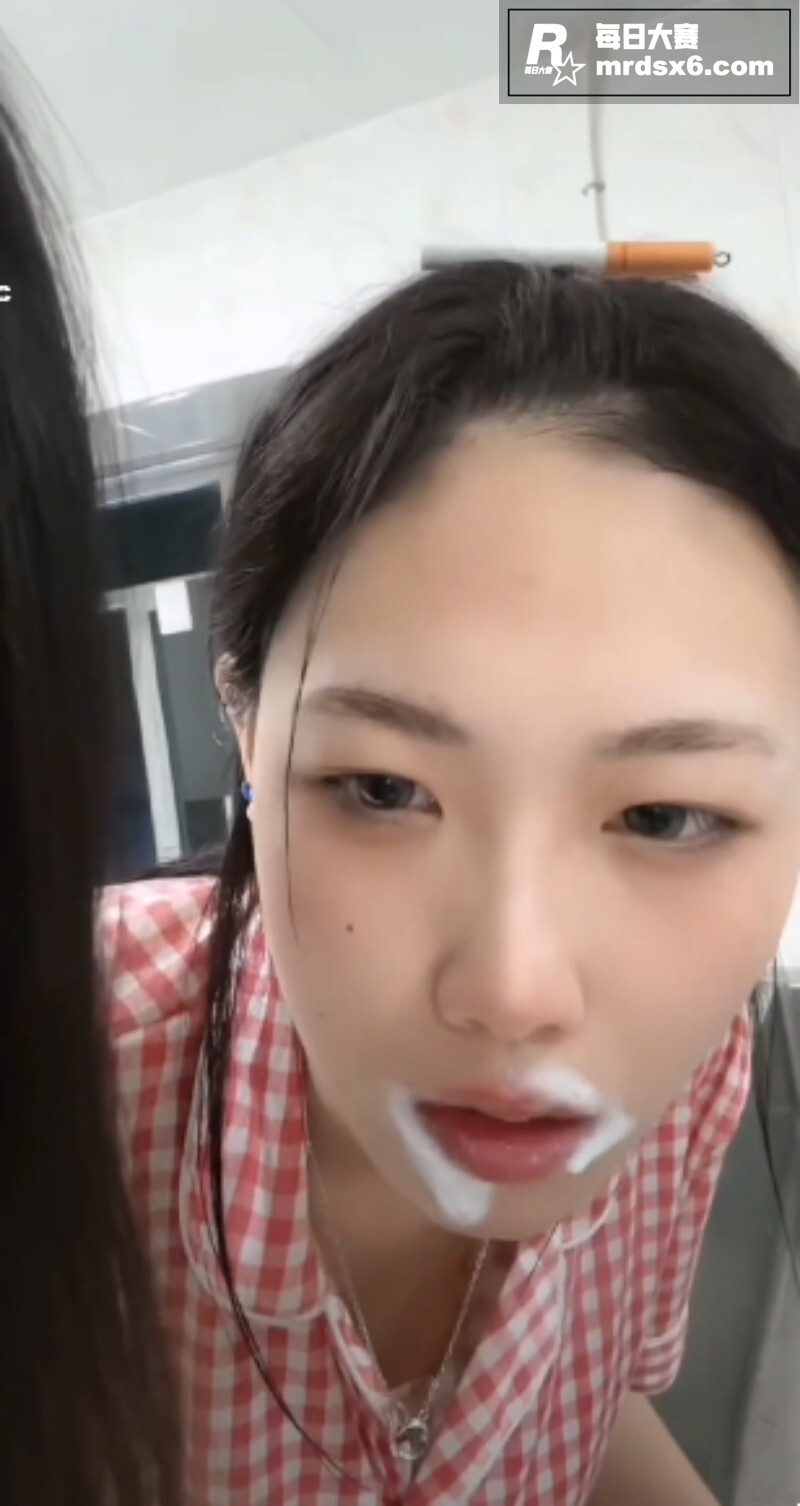 抖音主播闪现漏点大合相关图片3