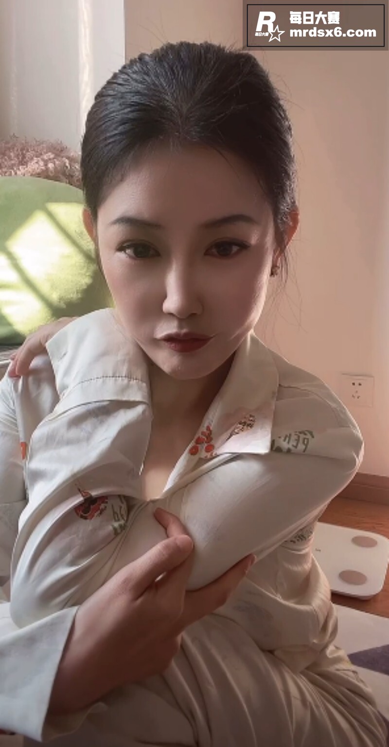 抖音主播闪现漏点大合相关图片11