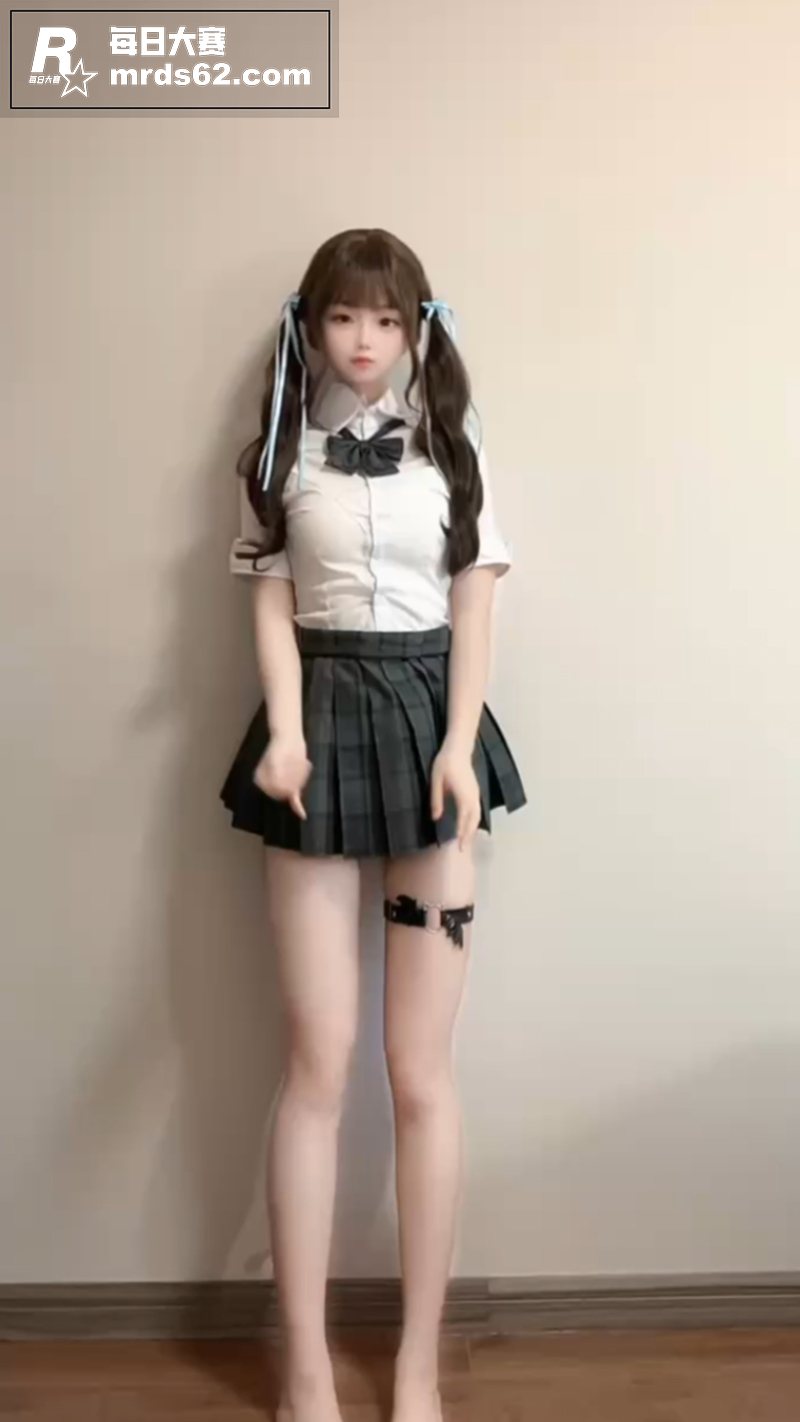 推特极品白虎萝莉 坏相关图片1