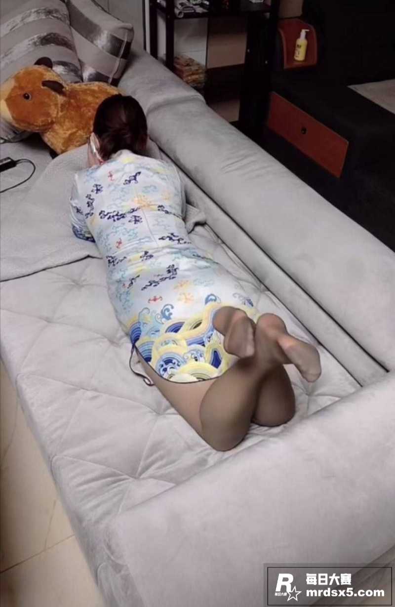 海航性感空姐 海航阮相关图片8