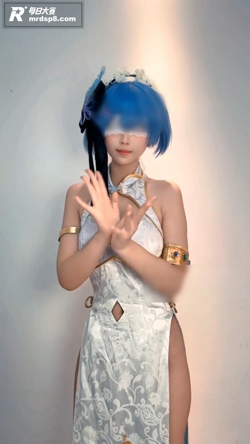 推特反差甜妹 一枚呆相关图片3