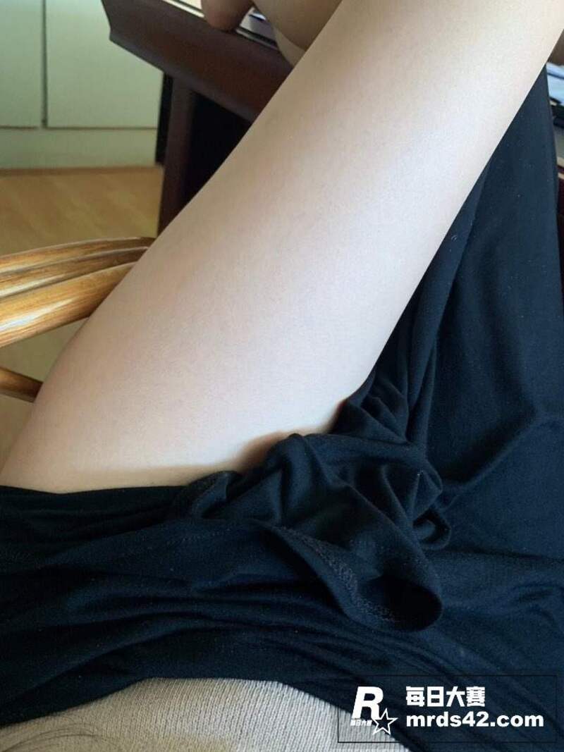 推特淫妻博主 人妻小相关图片7
