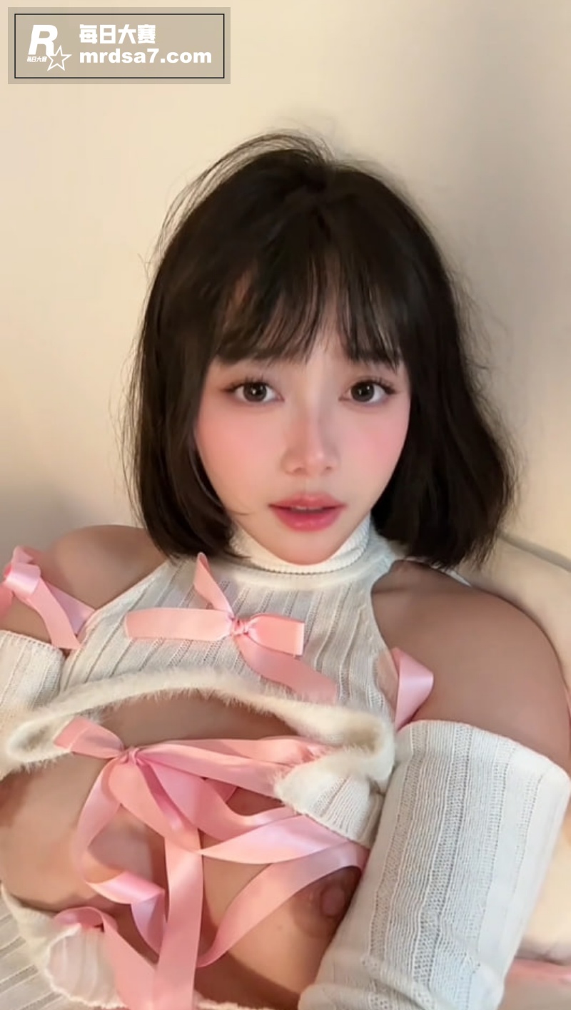 推特高颜值反差萝莉 相关图片5