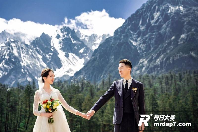 呼和浩特新婚小夫妻 相关图片8