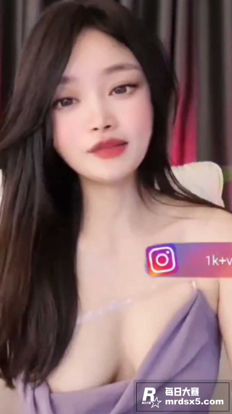 全网美女直播露点福利相关图片11
