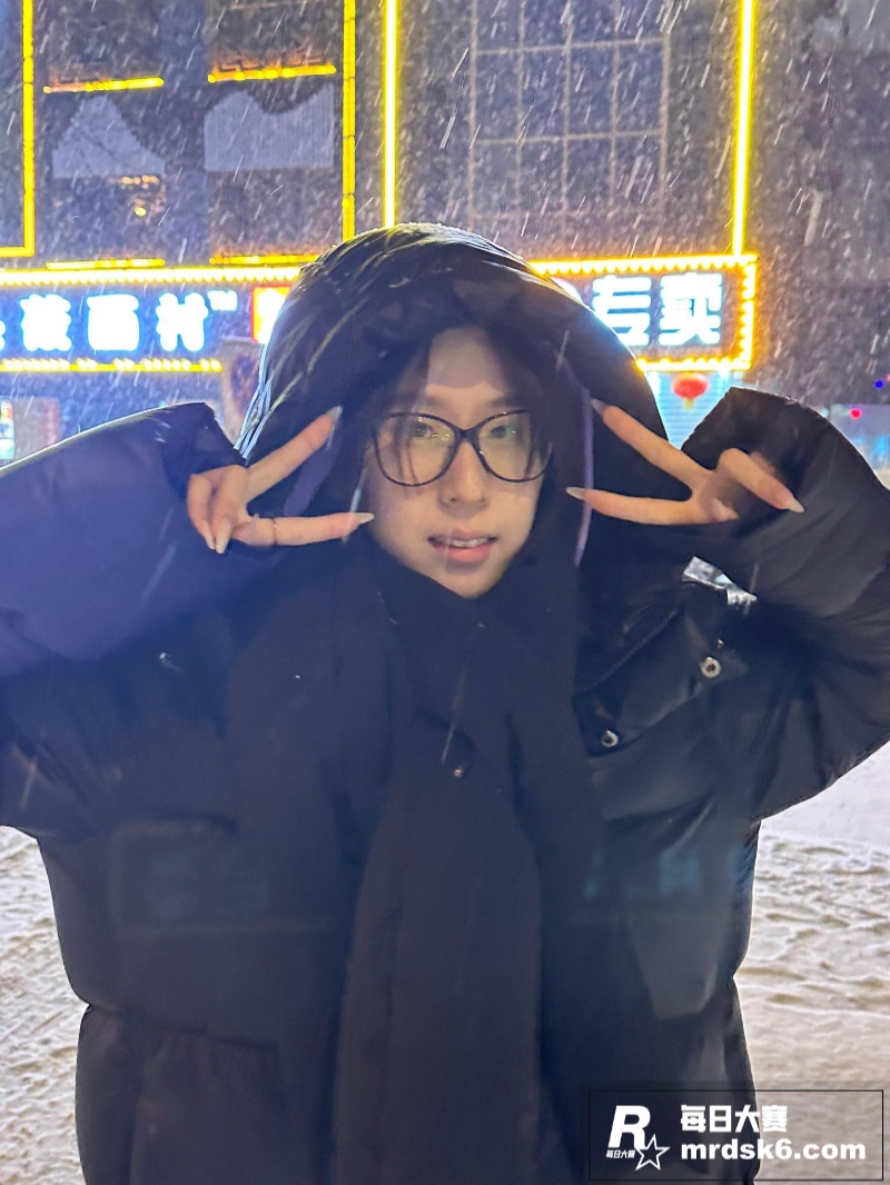 长春反差骚货 李萌 相关图片1
