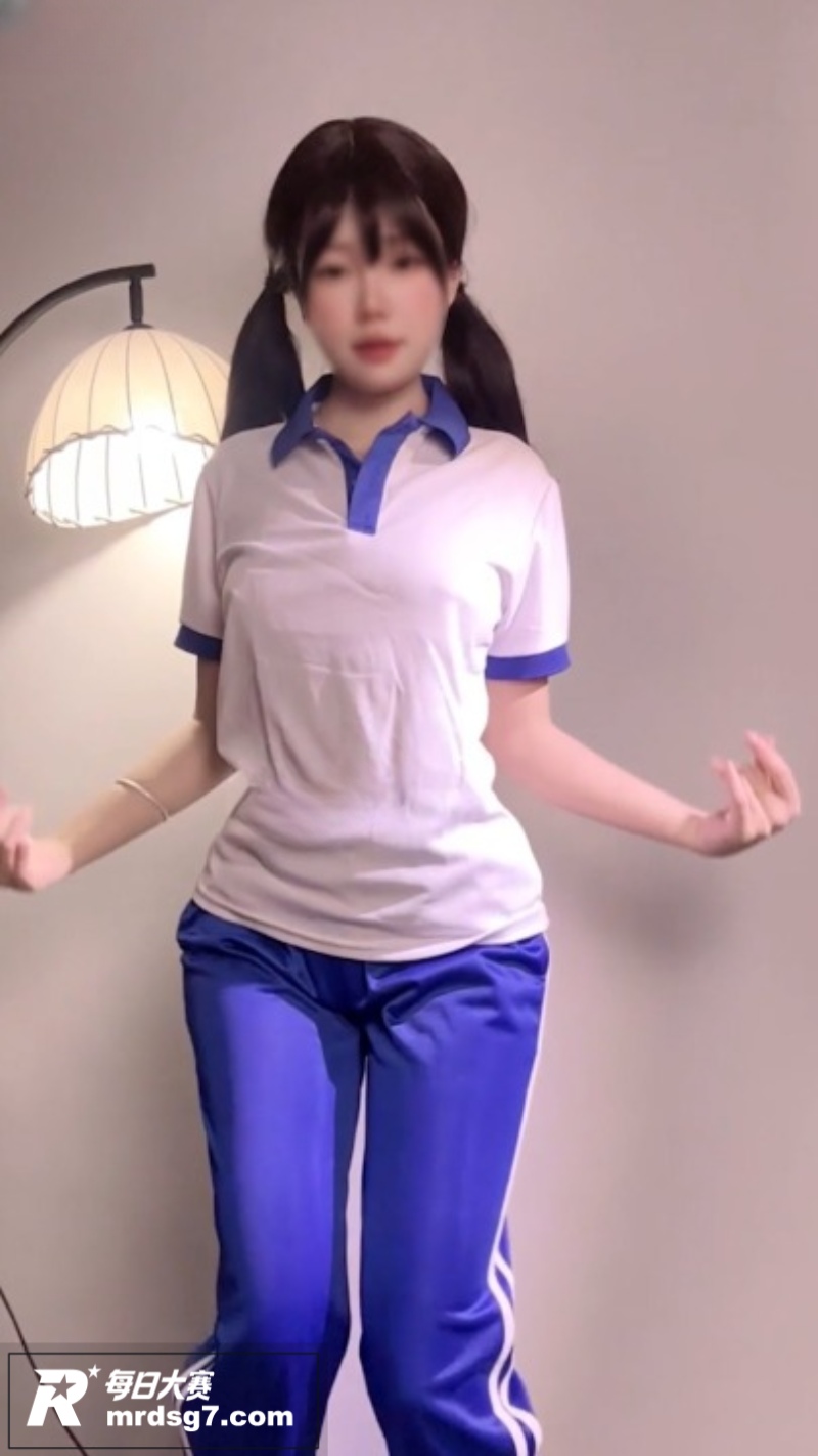 推特极品福利姬 小仙相关图片3