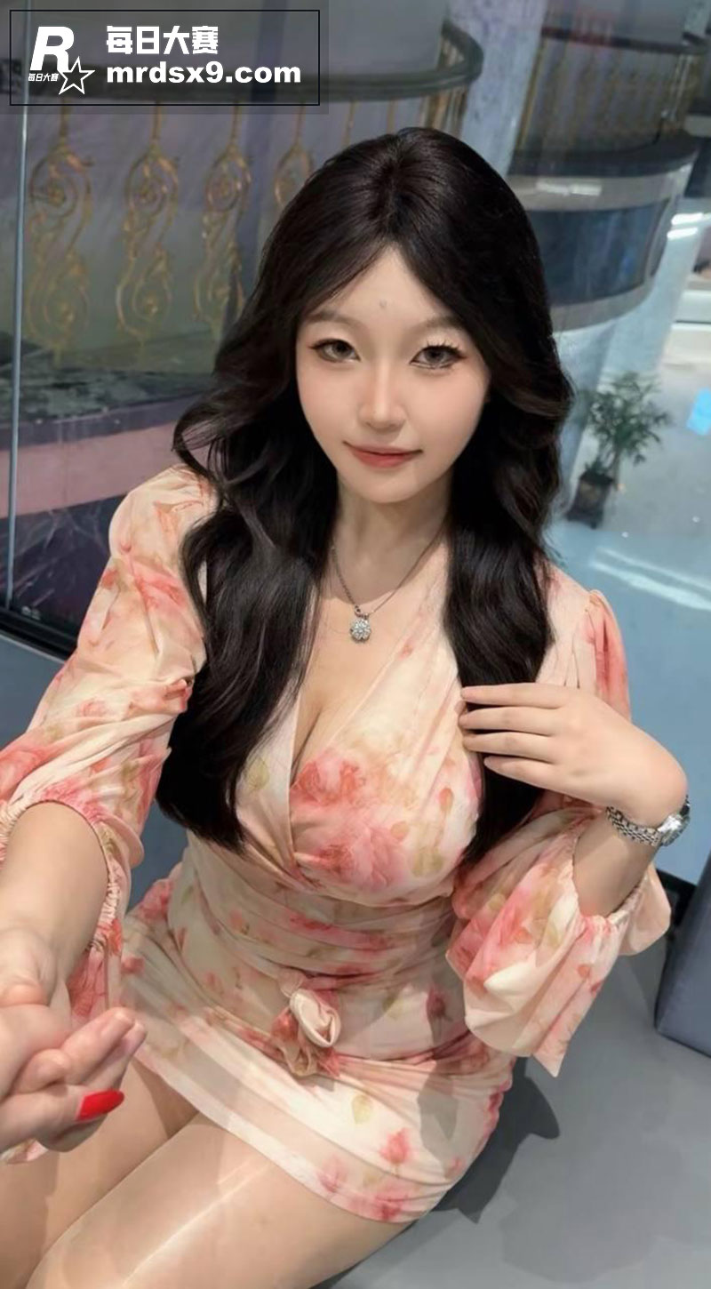 河南许昌八中女教师 相关图片7