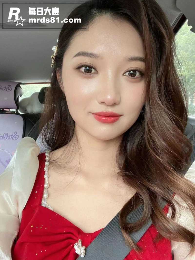 重庆新婚夫妇 张小花相关图片4