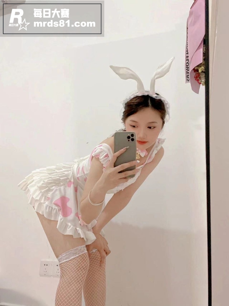 重庆新婚夫妇 张小花相关图片6