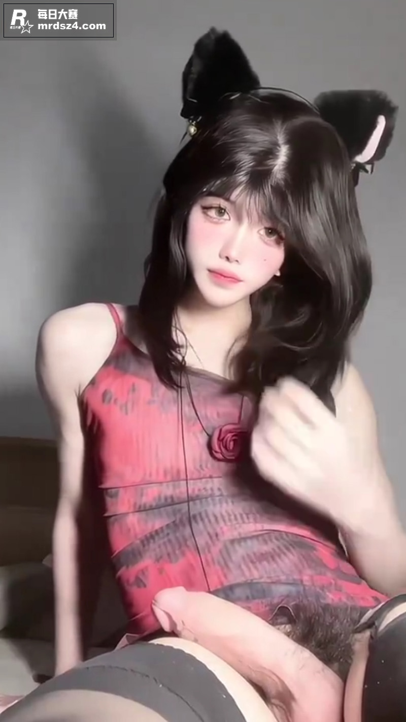 极品伪娘 月儿ovo相关图片7