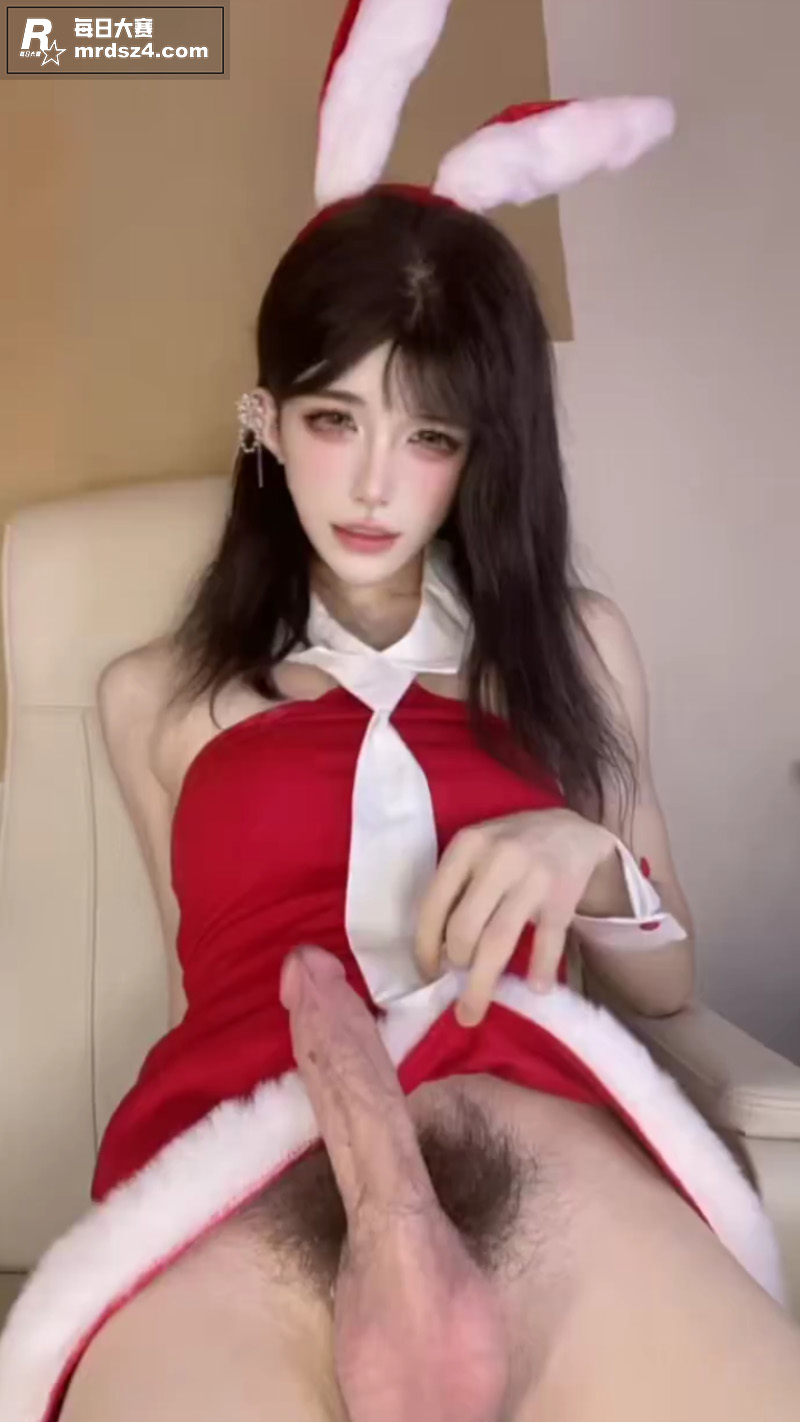 极品伪娘 月儿ovo相关图片9