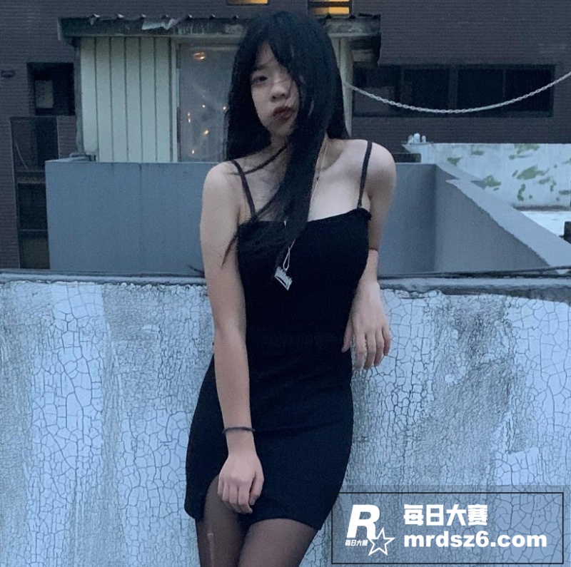 极品颜值女大学生 婷相关图片2