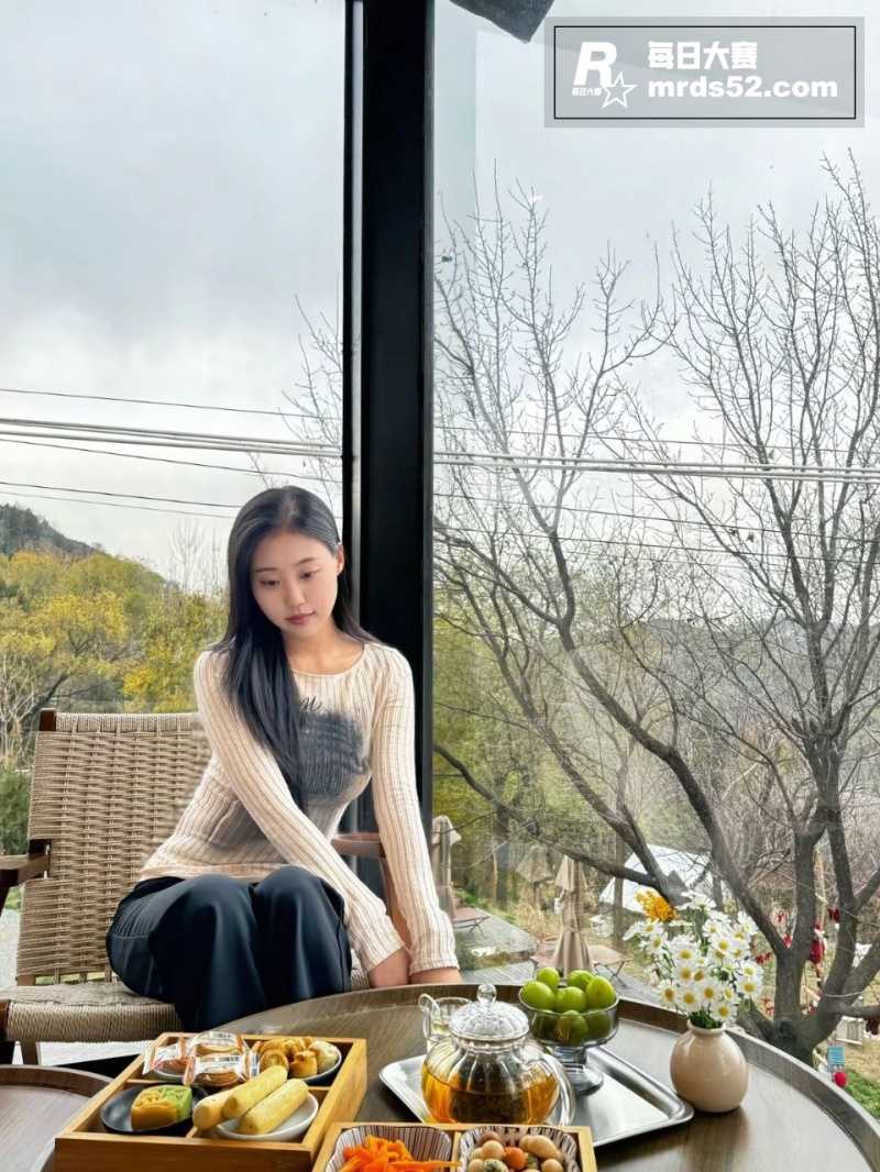 成都高颜值反差嫩妹 相关图片4