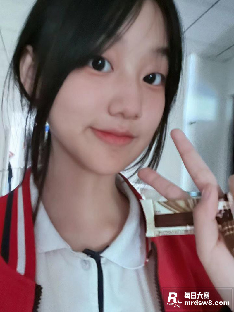 河北张家口清纯女高学相关图片2