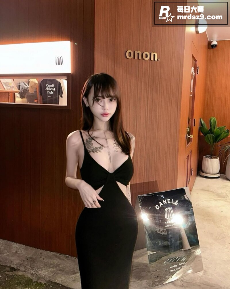 IG高颜值网红 ya相关图片8