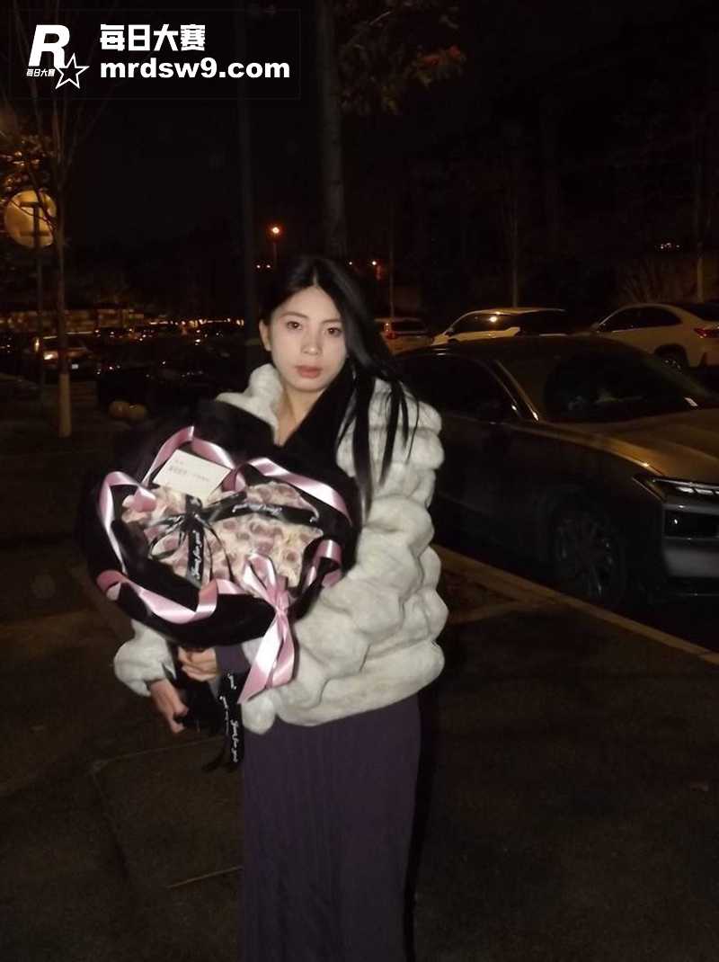 长春青纯白嫩美乳女大相关图片3