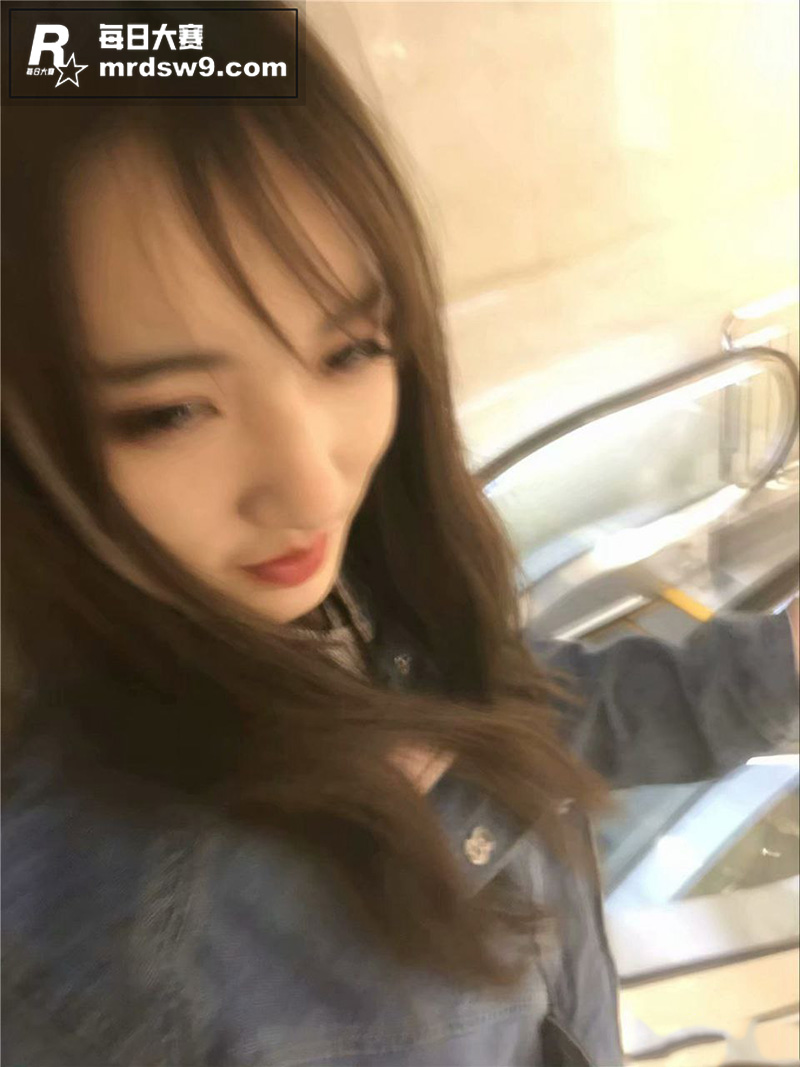 美术学院拜金女大学生相关图片2
