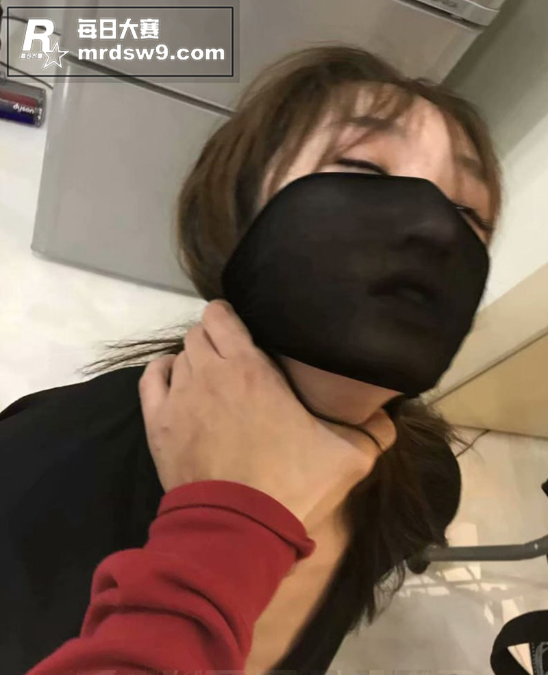 美术学院拜金女大学生相关图片5