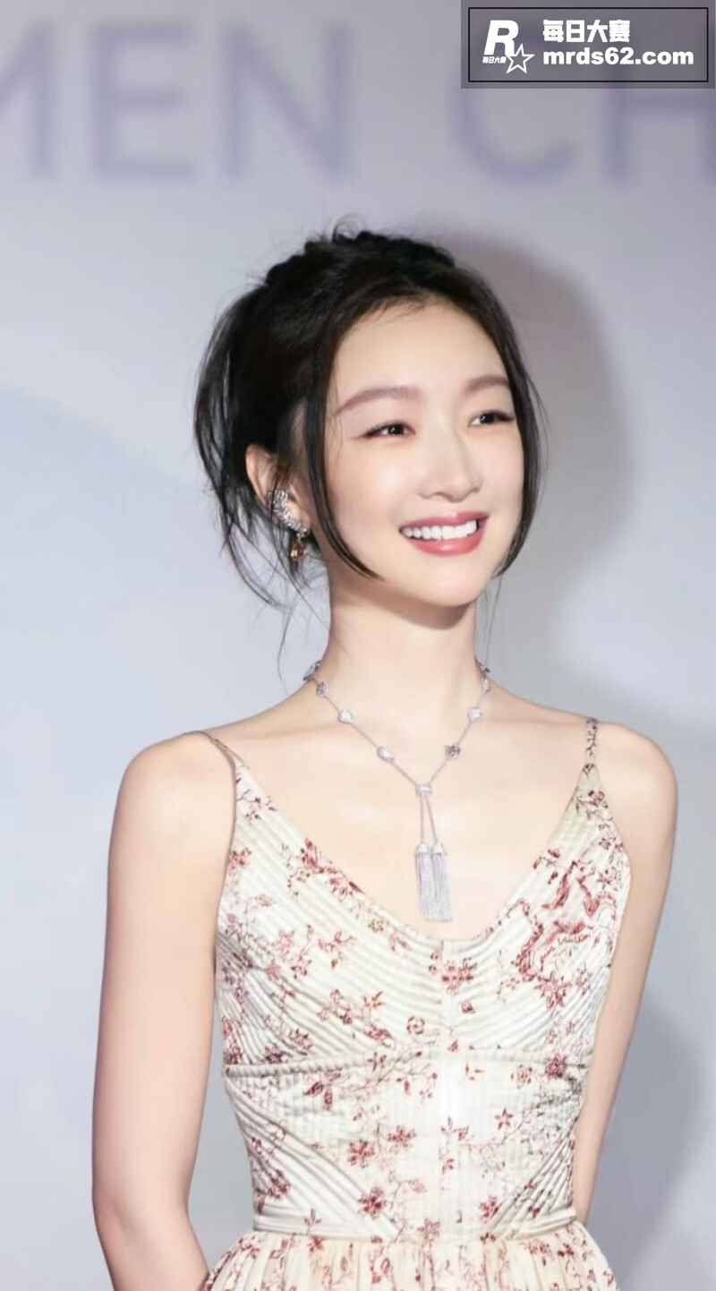 三金影后 周冬雨 糜相关图片9