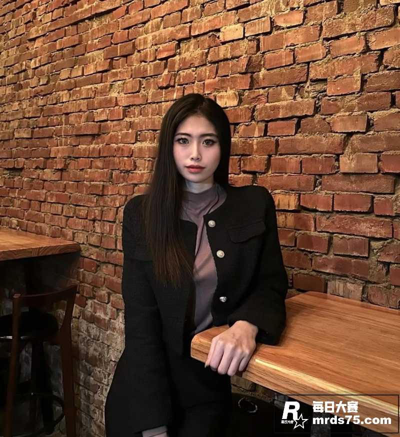 高颜气质美容院老板娘相关图片3