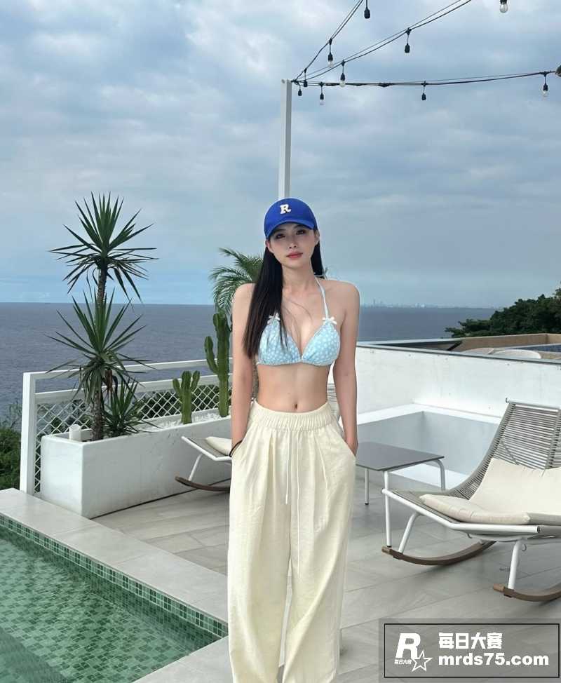 高颜气质美容院老板娘相关图片7
