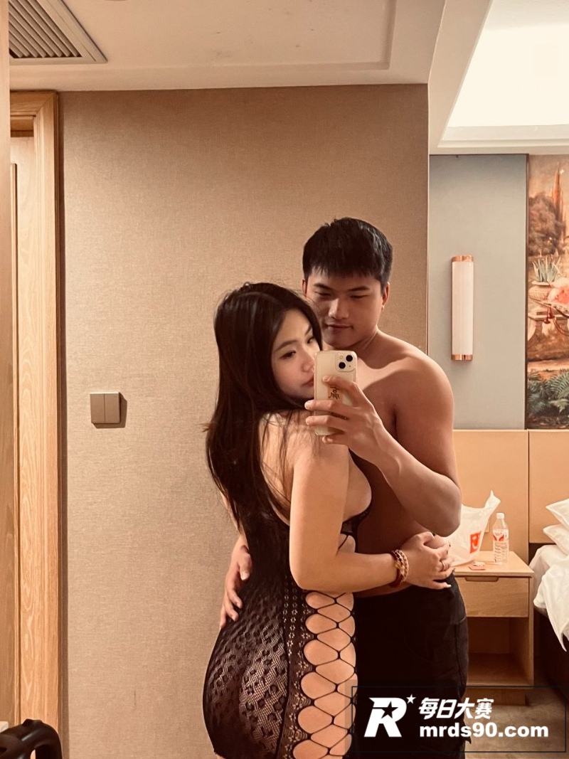 湖南小情侣私拍泄密 相关图片6