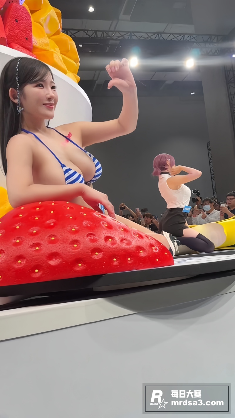 日本网美竞争现场 童相关图片10