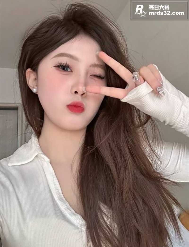 浙江丽水21岁女大学相关图片1