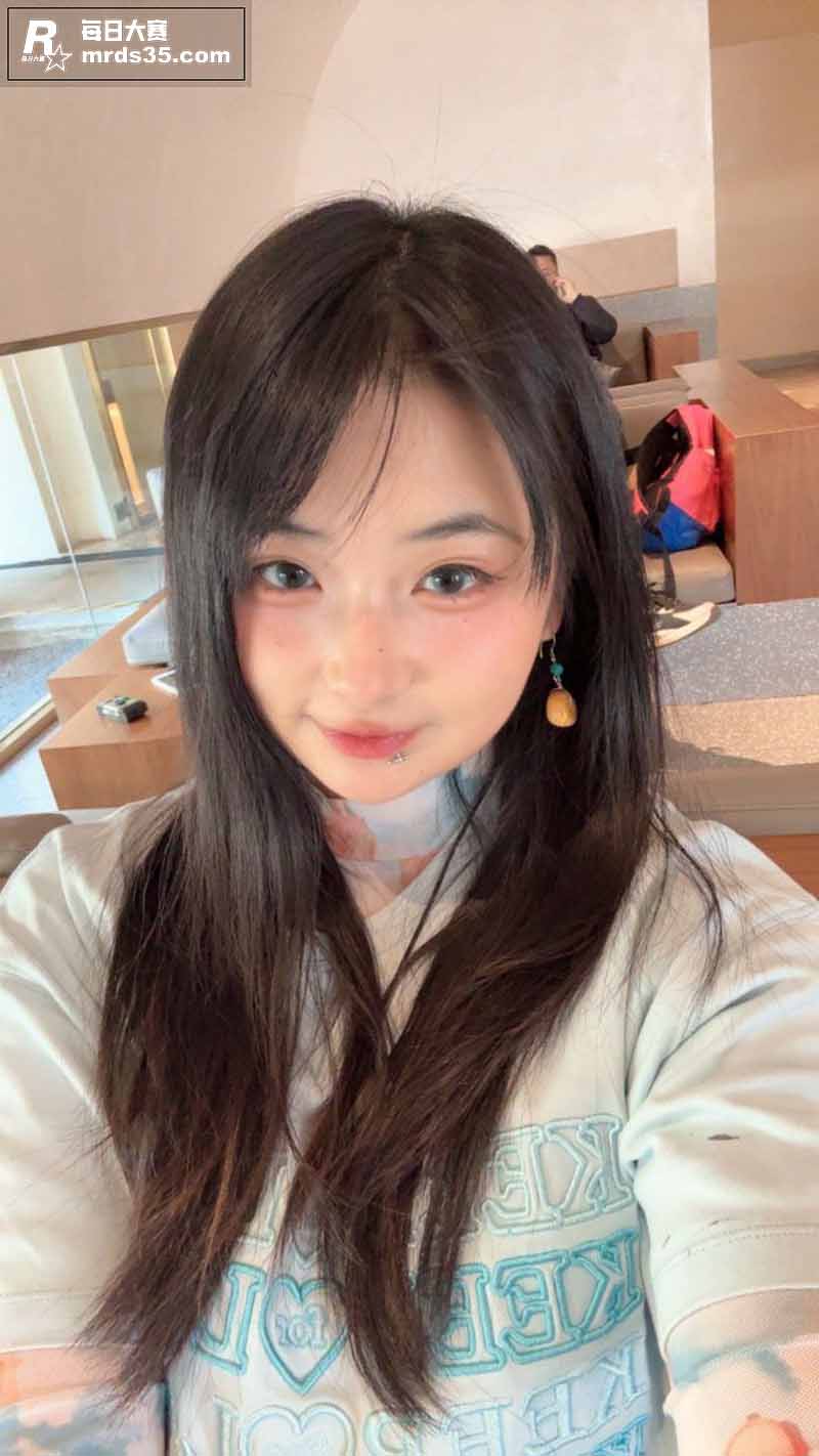 广东佛山微胖极品反差相关图片1