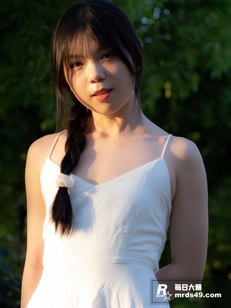 广东佛山新婚小夫妻 相关图片1