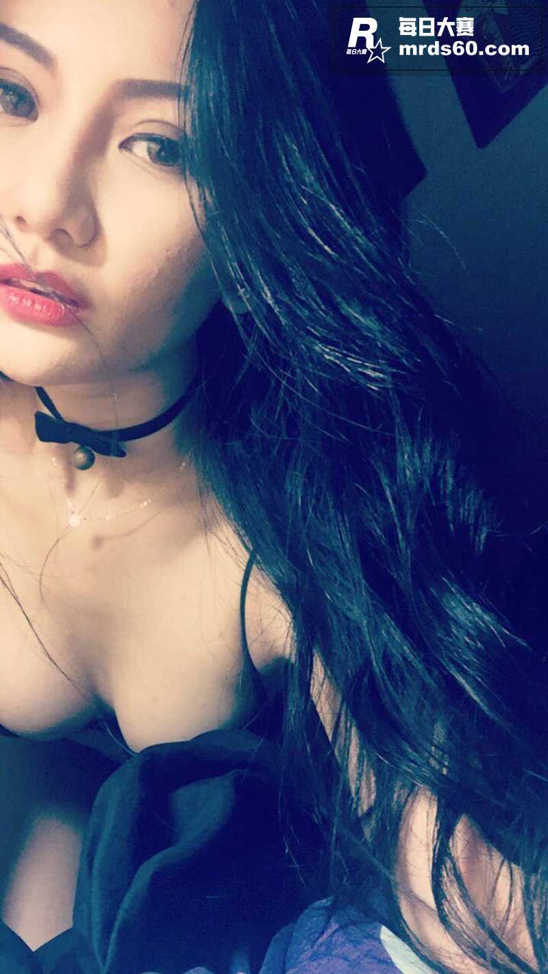 极品巨乳人妻少妇 霍相关图片3