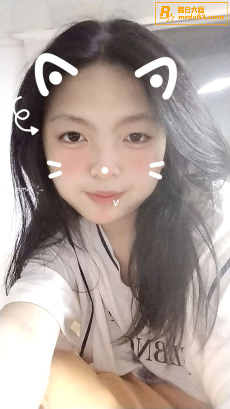 河北美术学院学生妹 相关图片4