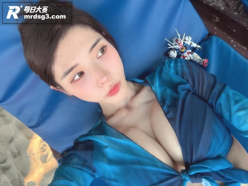 极品高颜值网红 香香相关图片1