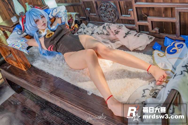 推特高颜值清纯萝莉 相关图片34